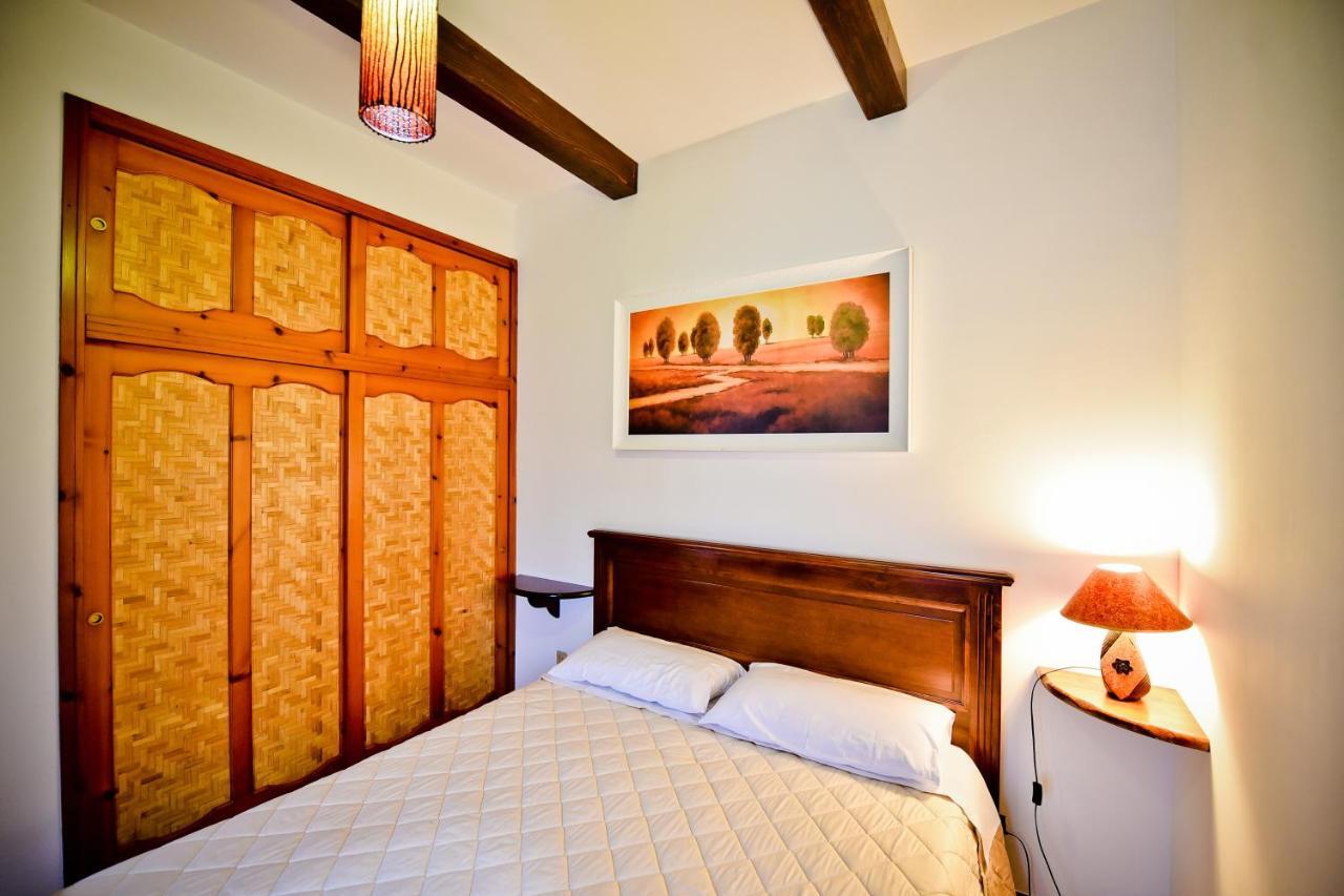 Le Tre Chiese Villa โลโกโรตอนโด ภายนอก รูปภาพ