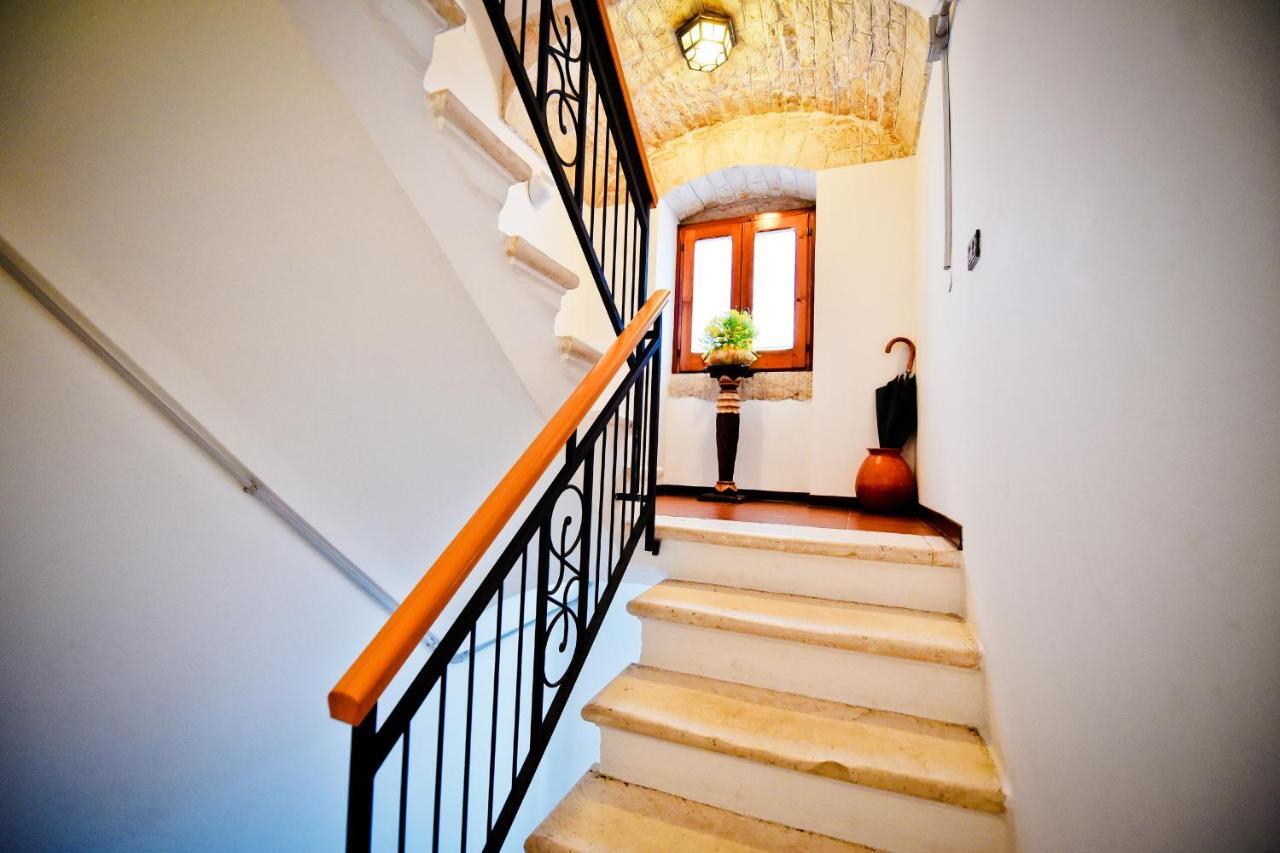 Le Tre Chiese Villa โลโกโรตอนโด ภายนอก รูปภาพ